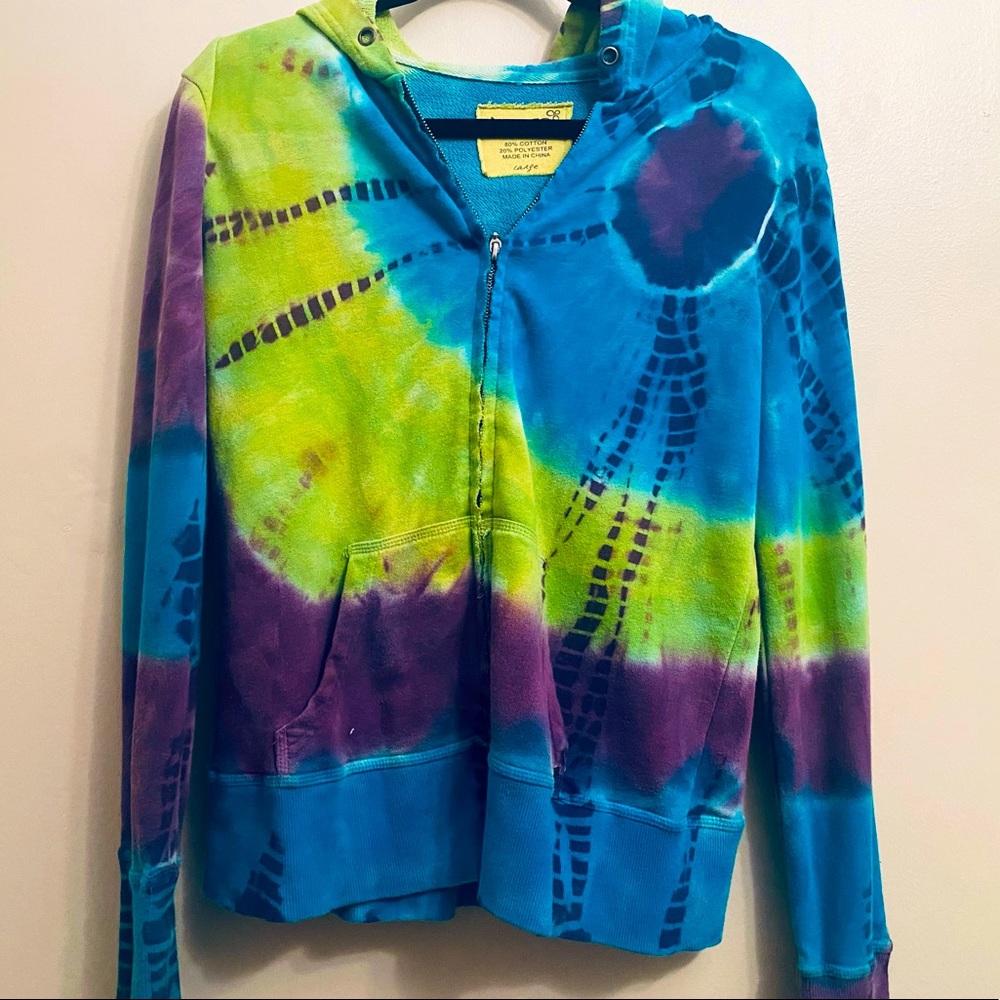 Tie dye hoodie 🌞